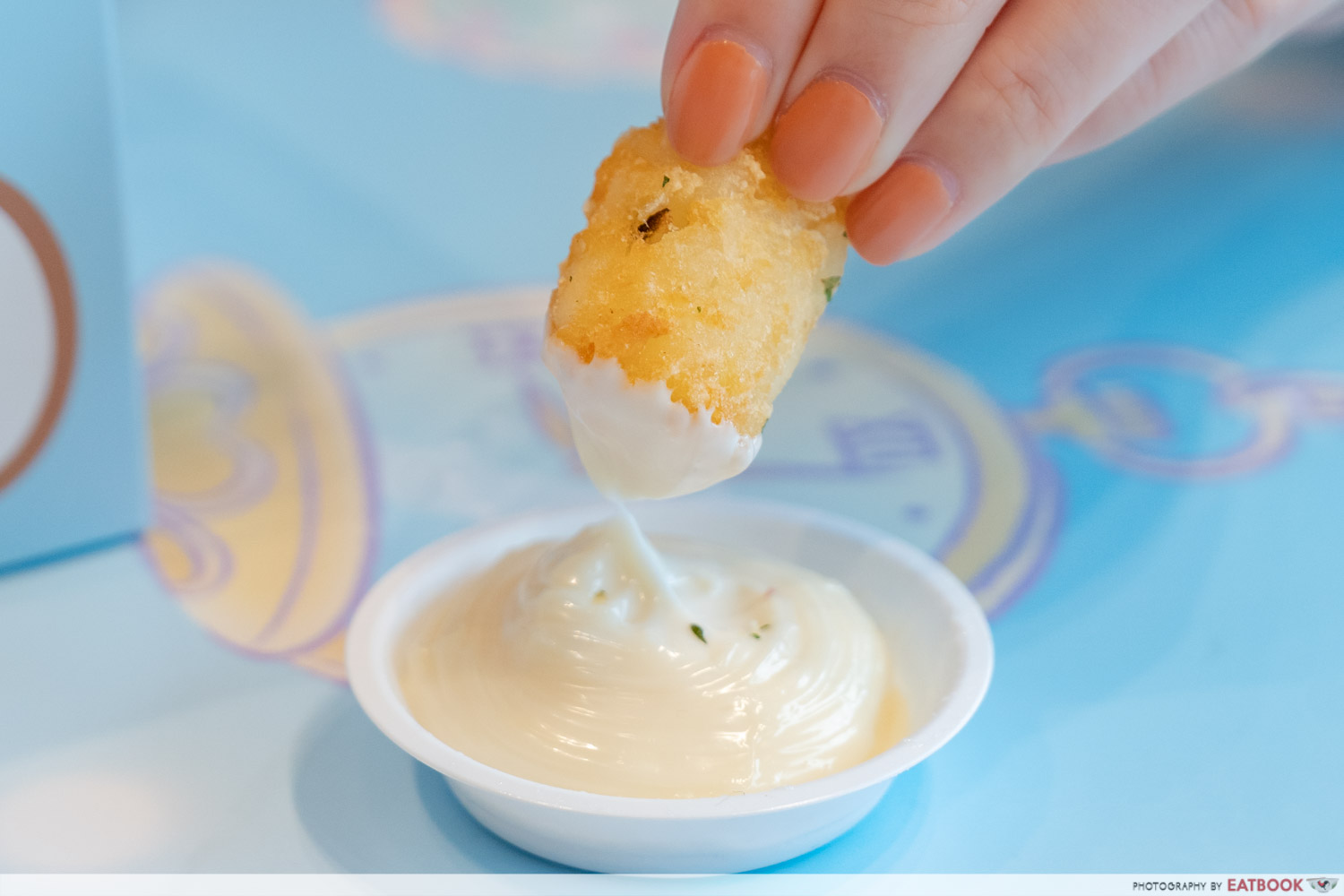 cinnamoroll-cafe-tater-tots