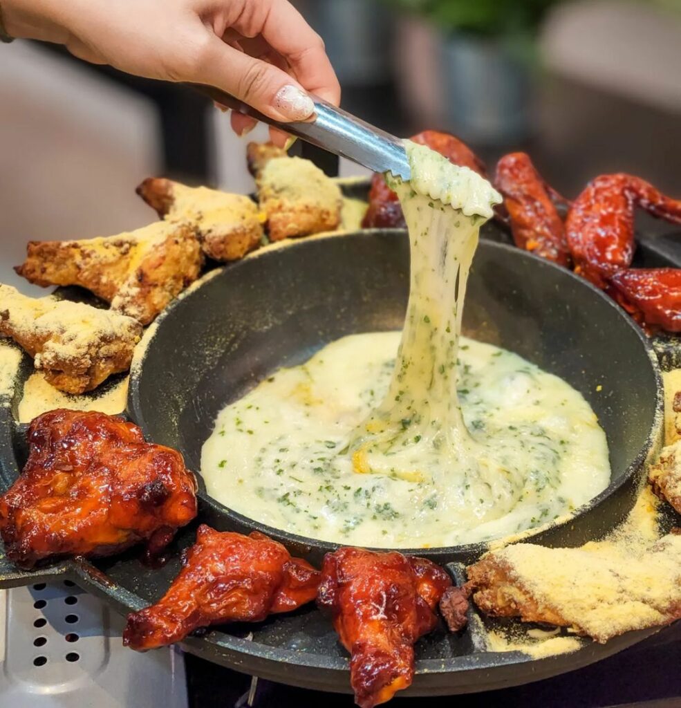 Great World Food Guide 20 Places For Cheap Oysters Japanese Bakes And revamped-food-junction-at-great-world-has-alfresco-rooftop-garden