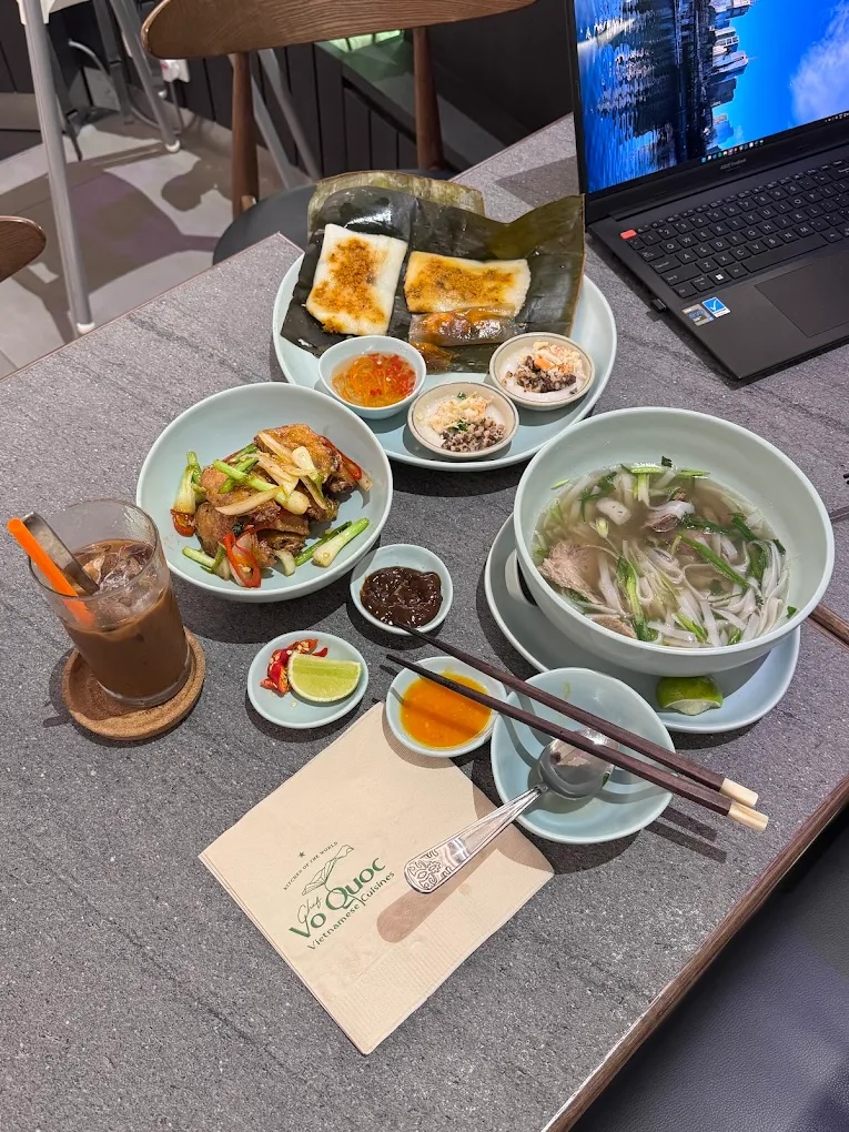 chef-vo-quoc-vietnamese-cuisines-flatlay