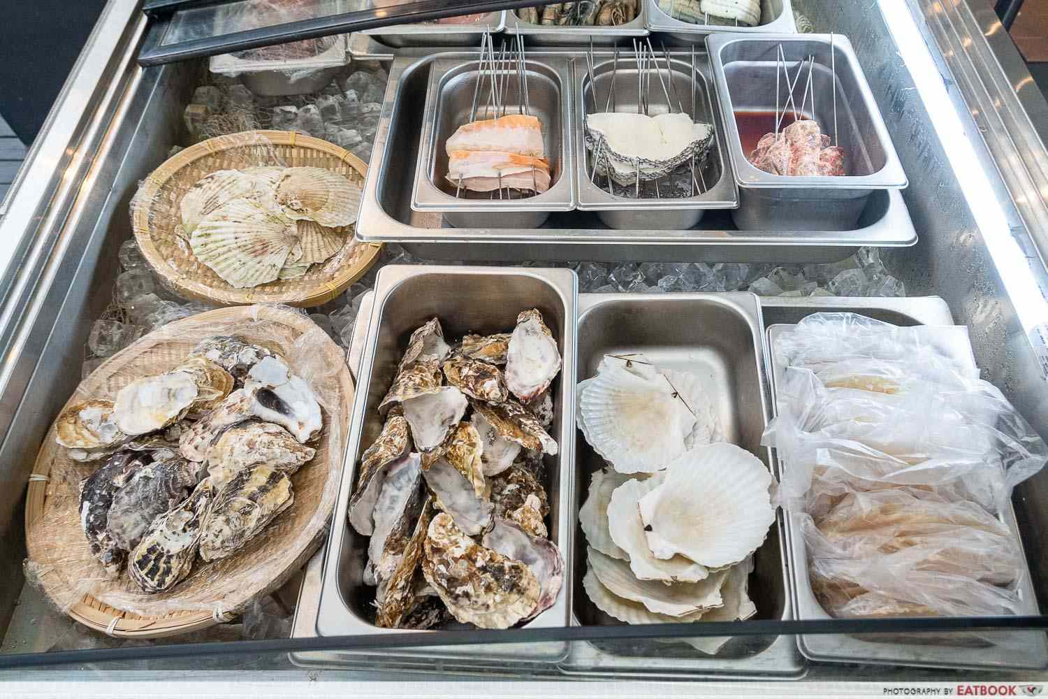 guriru seafood display