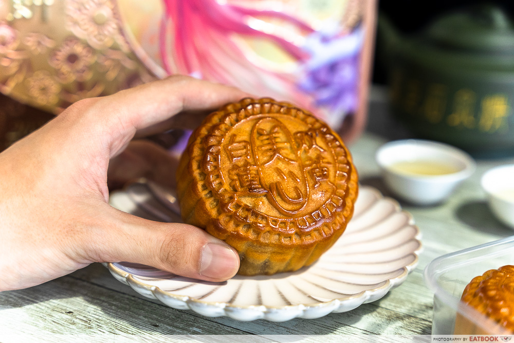 hk mx lotus paste mooncakes