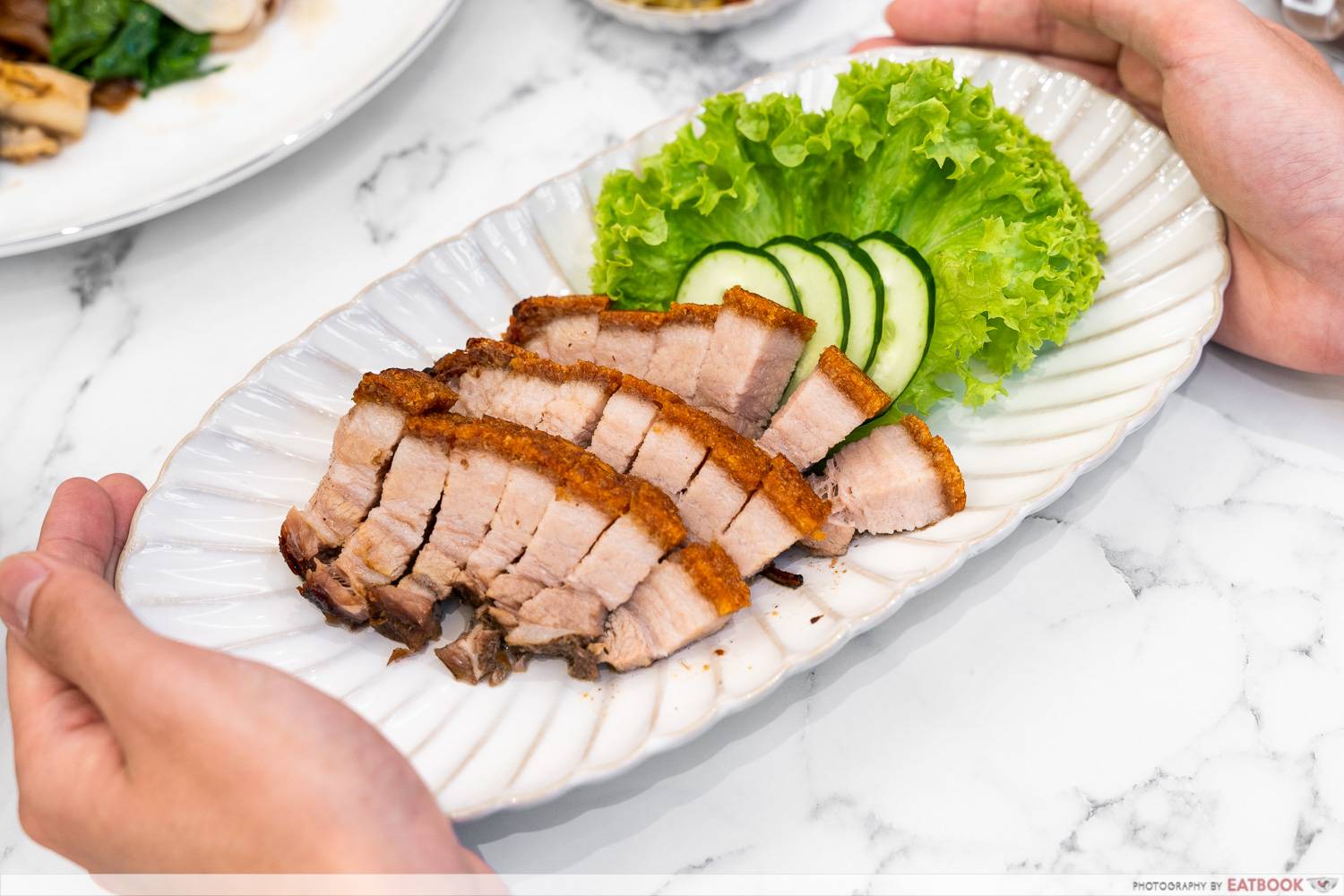 hor-fun-king-roast-chestnut-pork