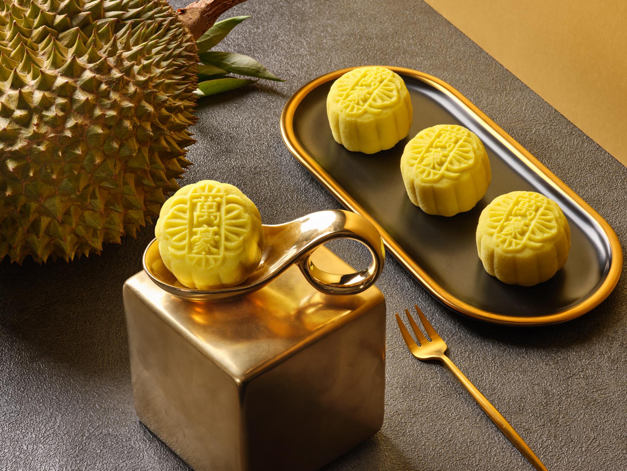 marriott durian mooncakes