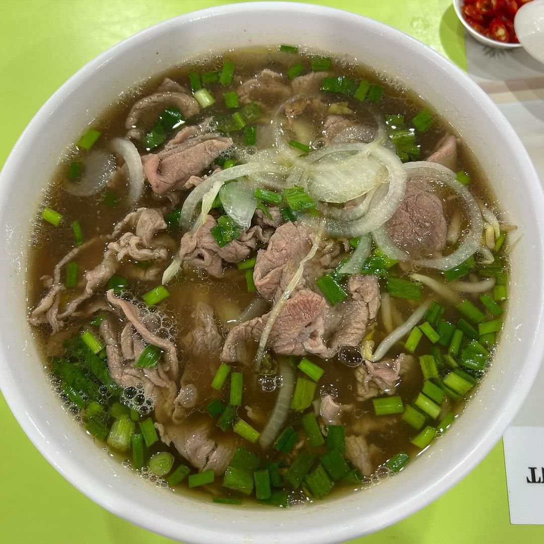 pho hanoi - amoy street food centre
