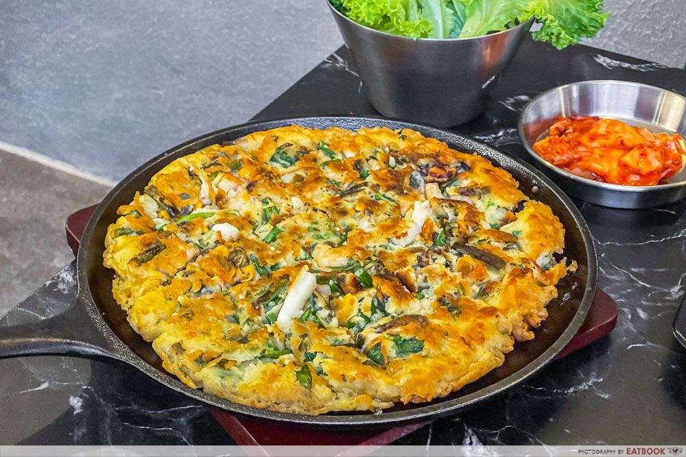 fav.grillbar - seafood pancake