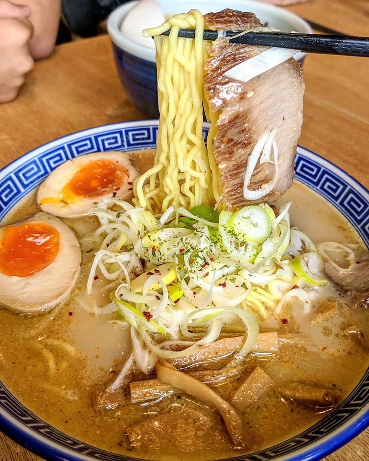 hokkaido ramen santouka - best ramen singapore