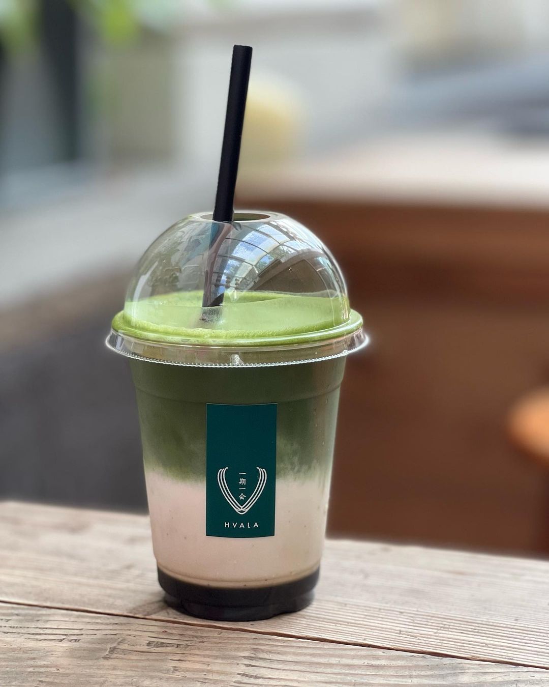 hvala - matcha houjicha latte