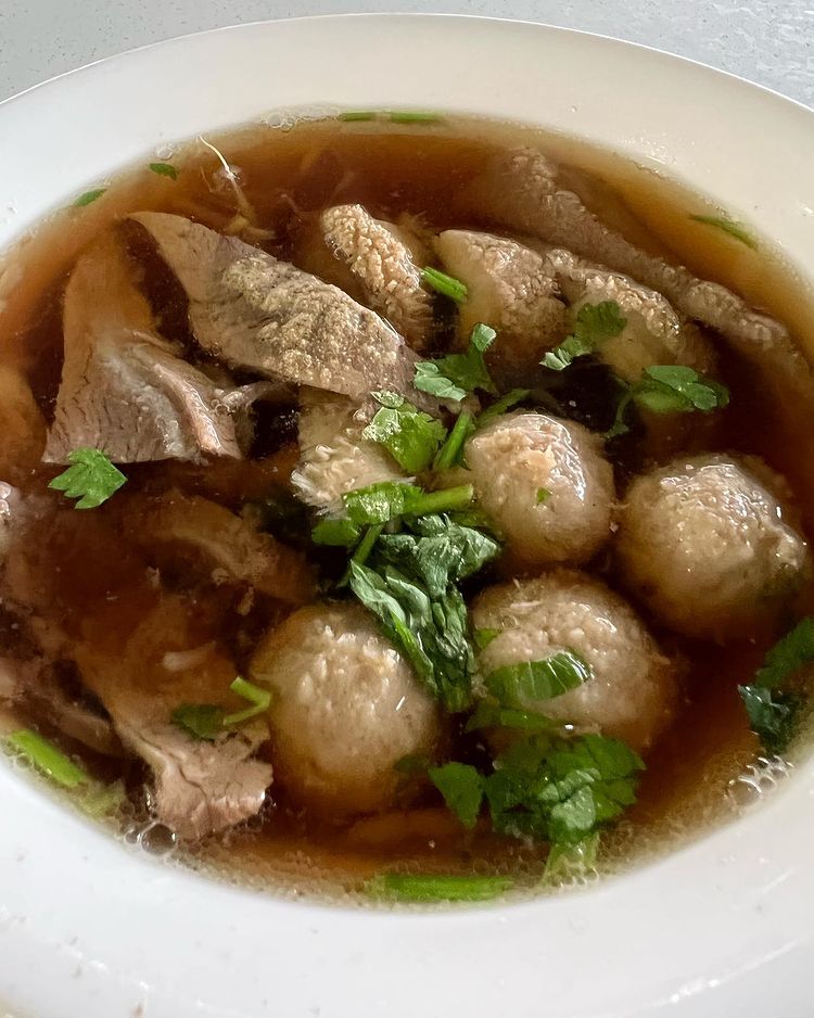 hwa heng beef noodle soup