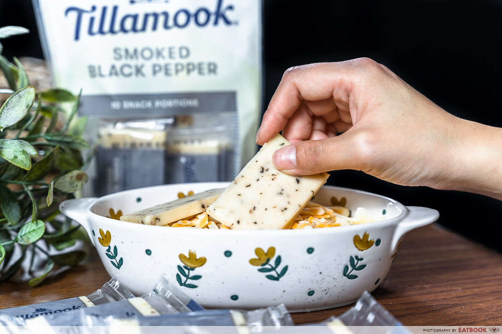 tillamook cheese - smoked black pepper mac n cheese