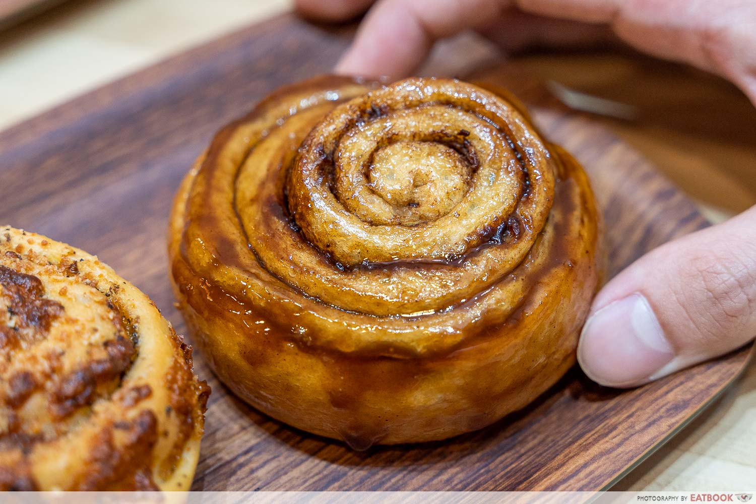 bread-&-butter-cinnamon-roll