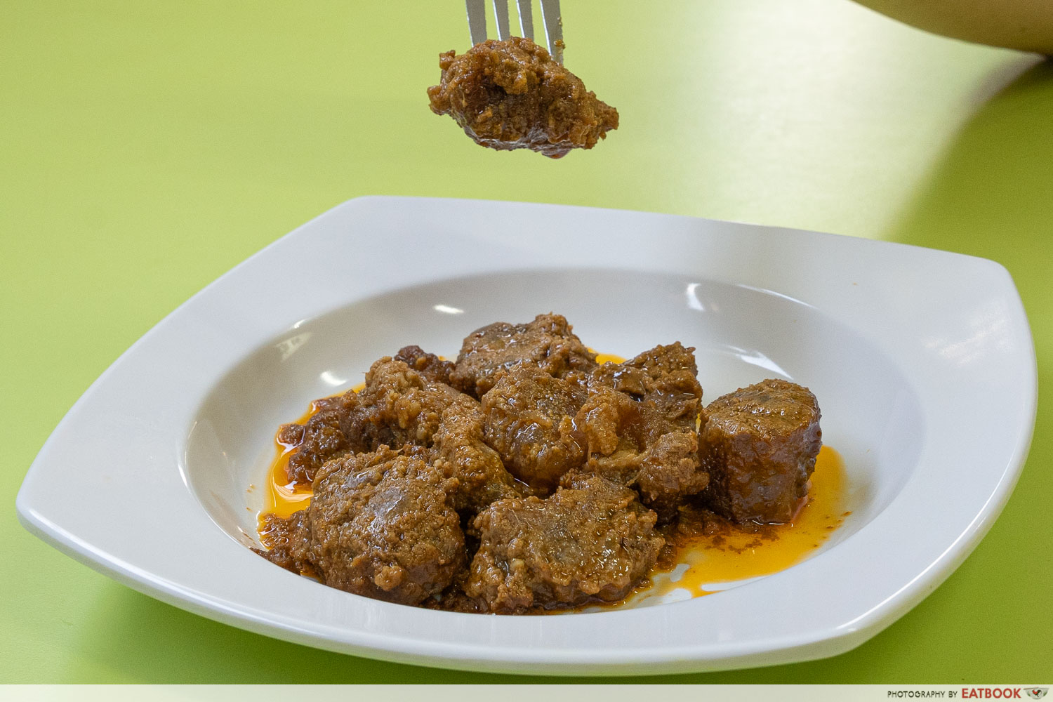 charlie's peranakan - beef rendang