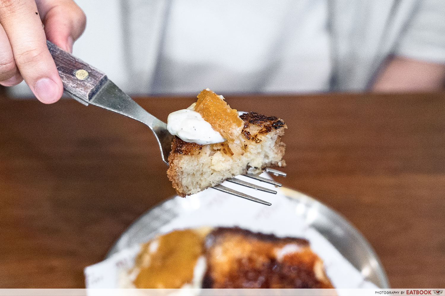 folk-yard-french-toast-fork-interaction