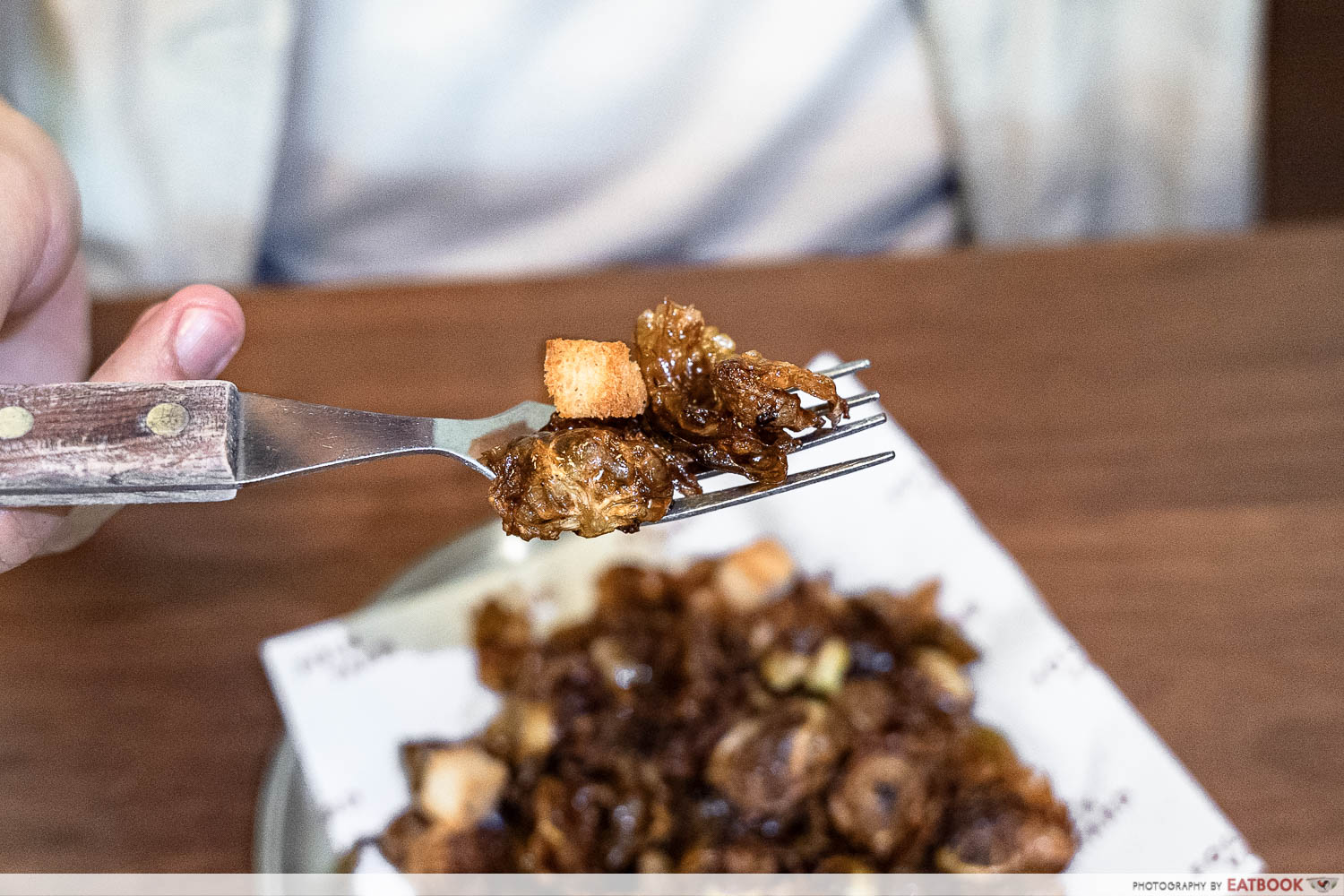 folk-yard-fried-brussels-fork-interaction