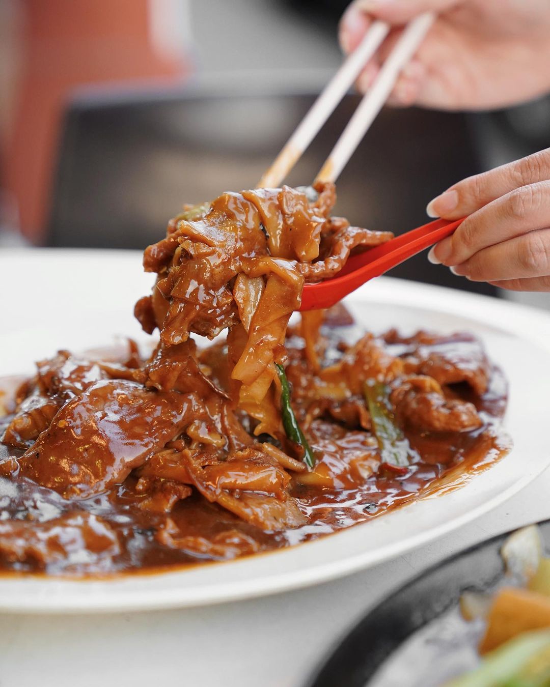 Lor 9 Beef Kway Teow: Michelin-Approved Beef Hor Fun In Geylang ...