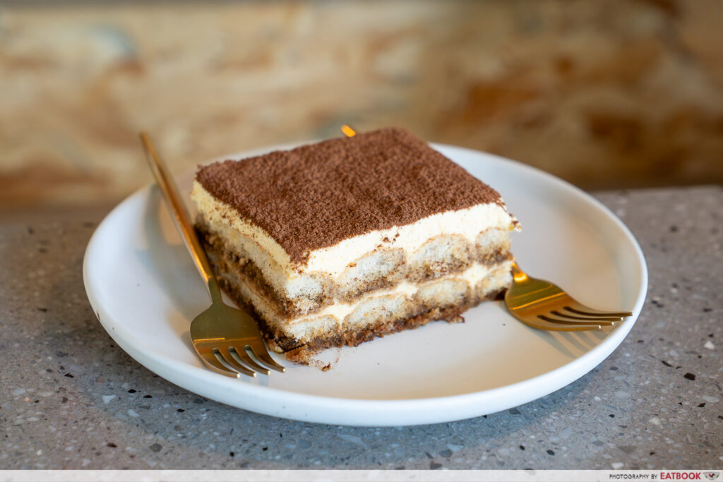 tipo-pasta-bar-tiramisu