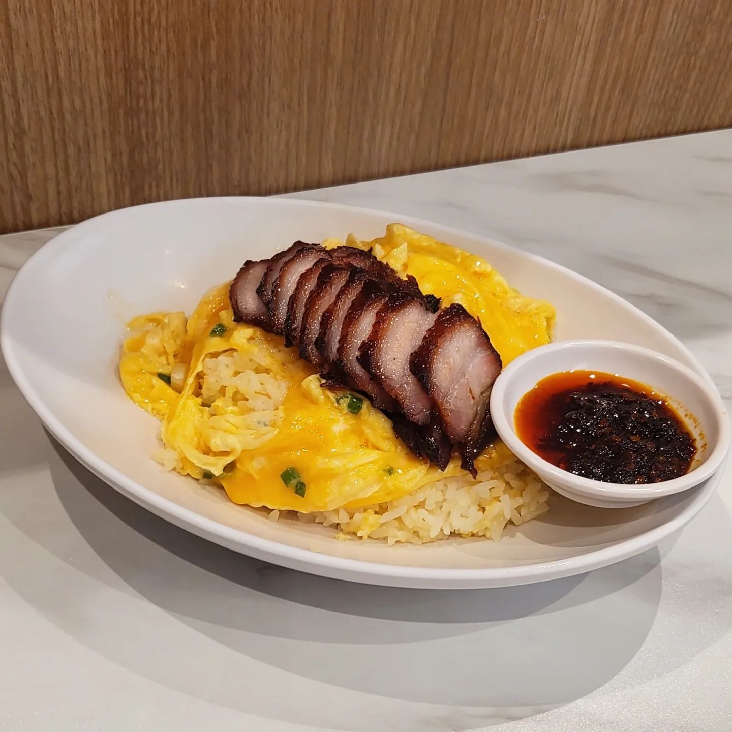tsui wah hong kong cafe bbq pork egg rice