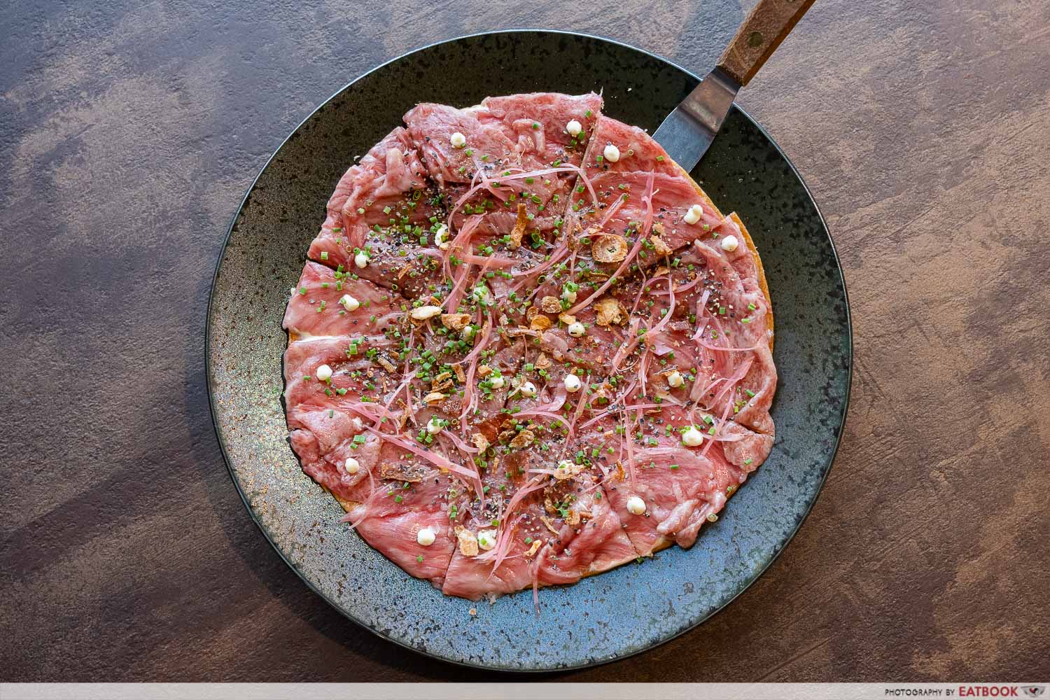 wagatomo - wagyu pizza