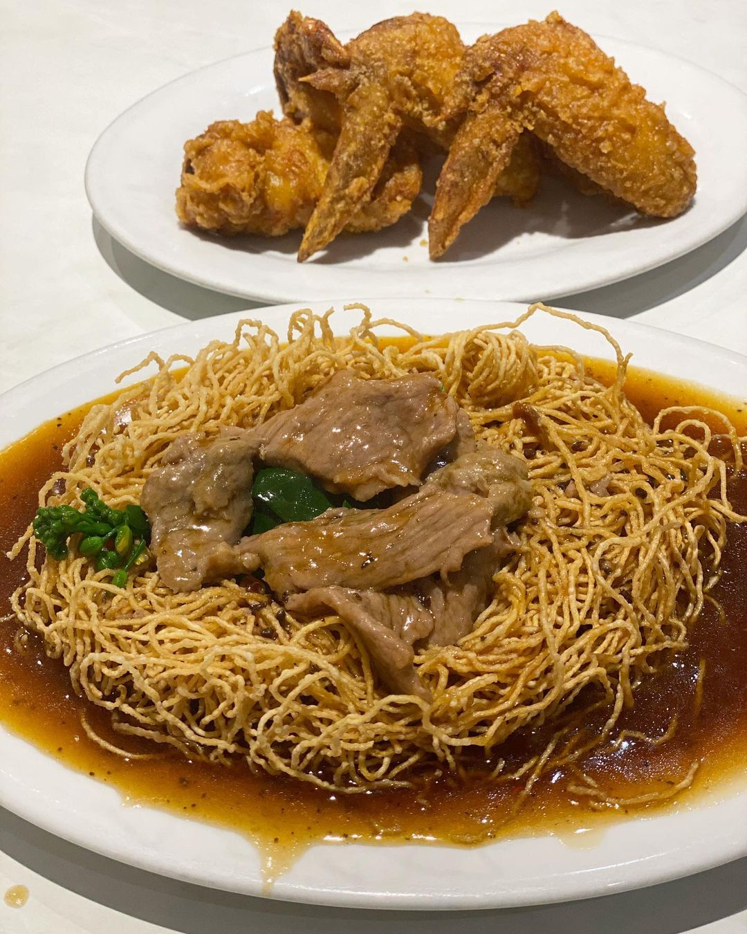 wan chai hongkong tea room - crispy noodles