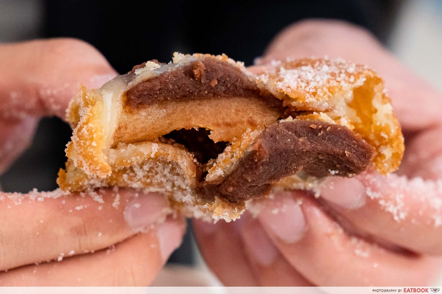 Market Blue - chapsasal donut closeup