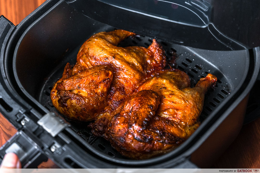 Philips Airfryer Essential XL Connected - butterfly chicken