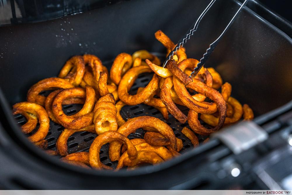 Philips Airfryer Essential XL Connected - curly fries