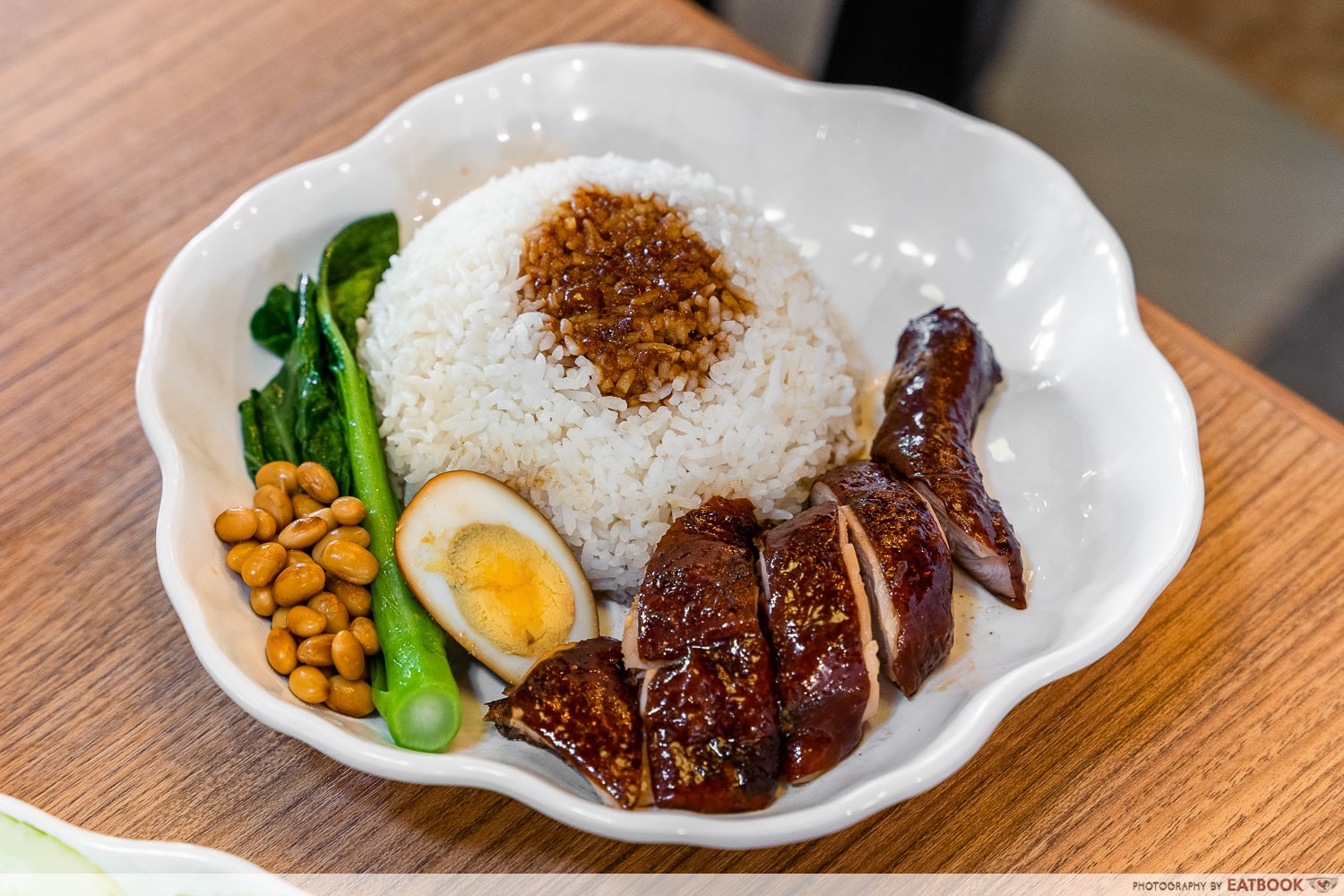 jurassic nest gbtb - hawker chan soya sauce chicken rice