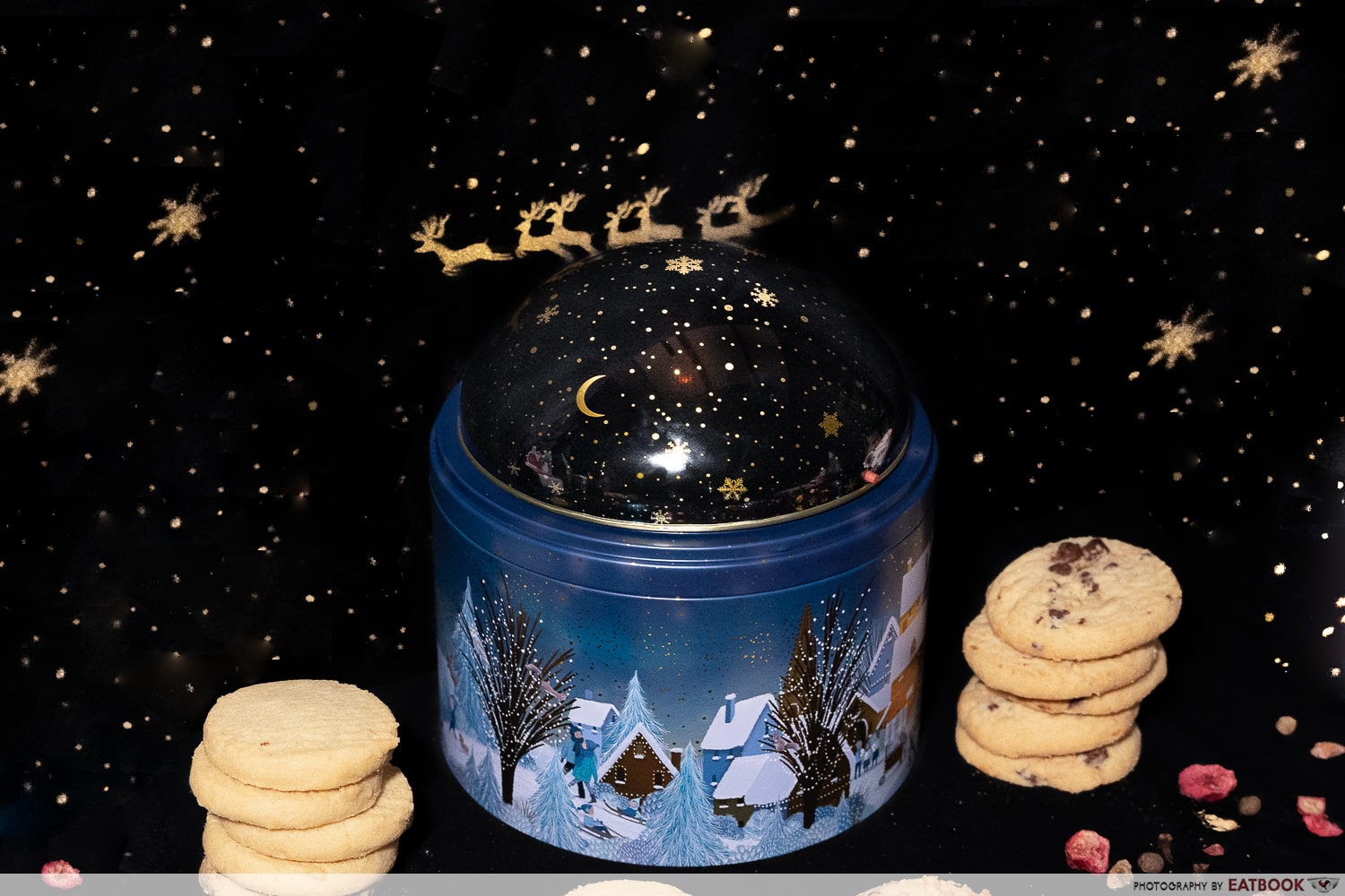 New M&S Christmas biscuit tin is also a musical light projector