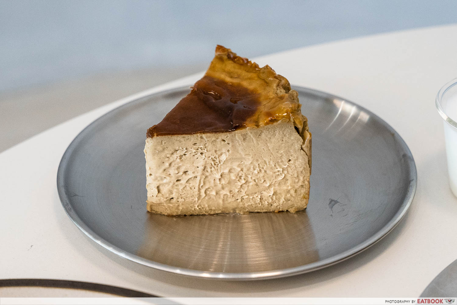 syip-hojicha-cheesecake