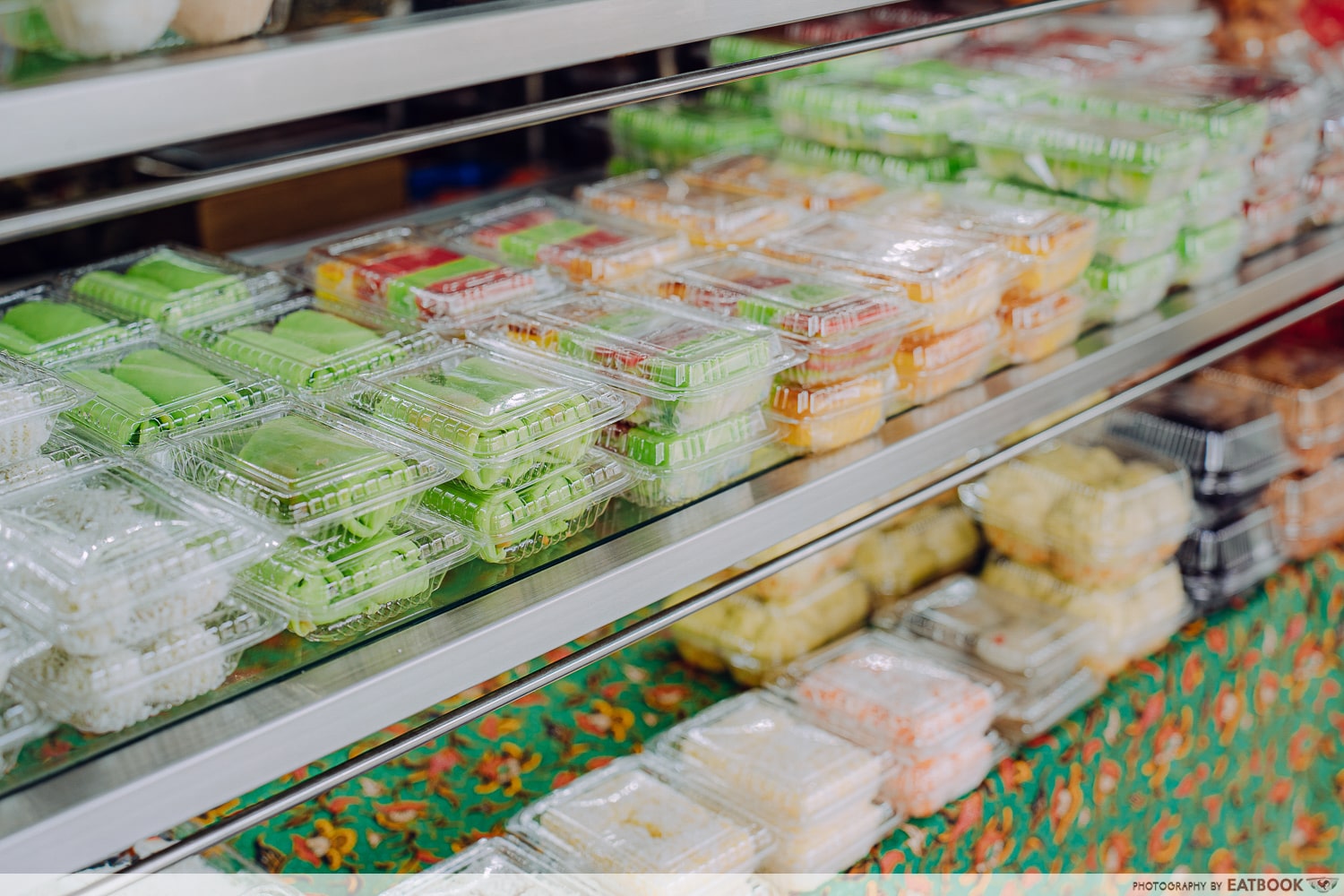 Kim Choo Kueh Chang Has Nyonya Dumplings And Kueh At Joo Chiat Eatbook Sg   Kim Choo Kueh Chang Kueh Display Close Up 