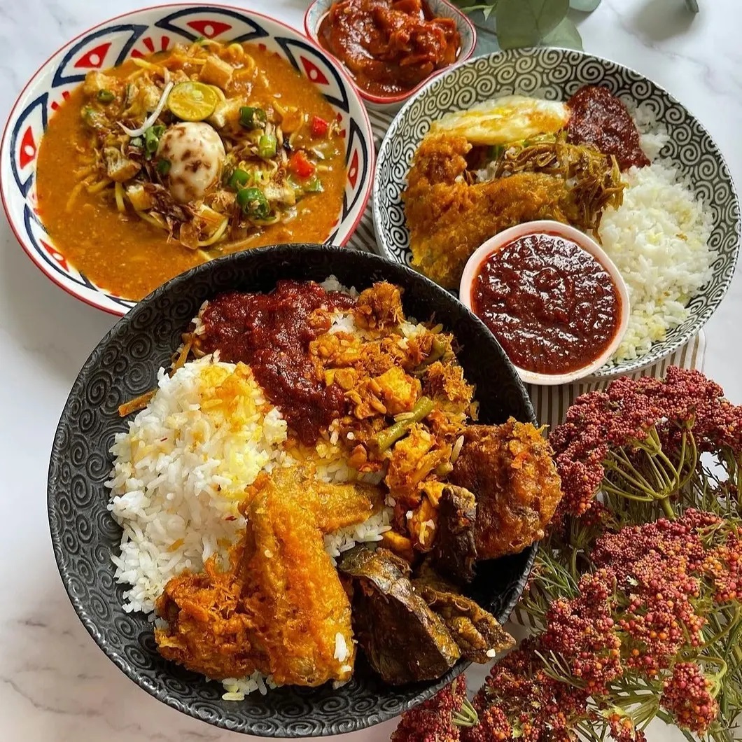 aziz-jaffar-nasi-sambal-goreng