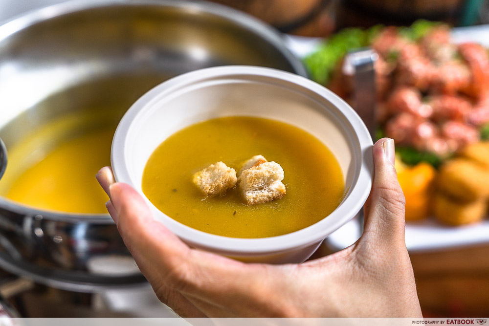 golden pumpkin soup