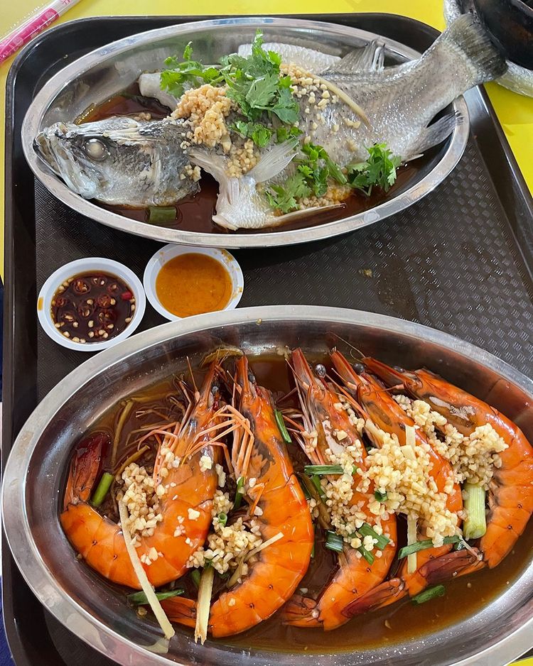 hee hee hee steamed fish circuit road hawker centre