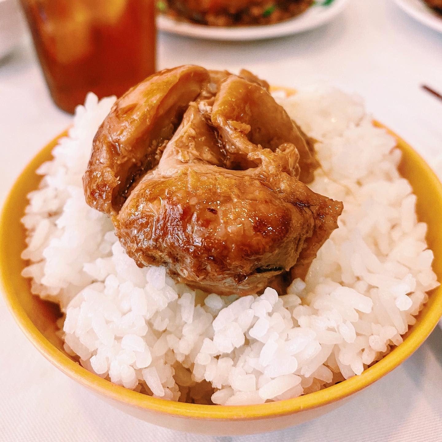 hillman restaurant - chicken in paper bag on rice
