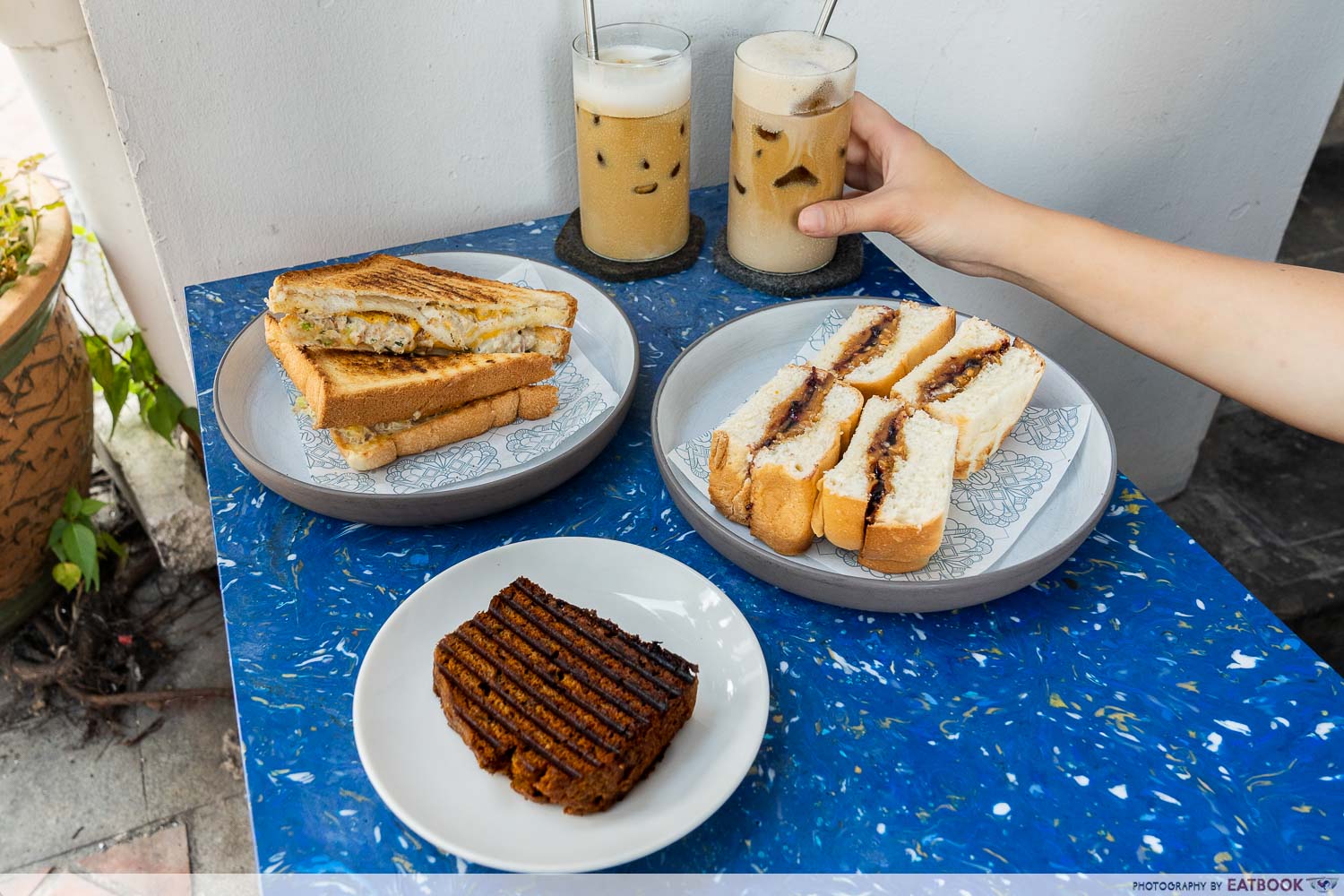 maxi coffee bar - flatlay