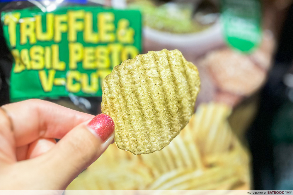 meadows truffle basil chips crinkle