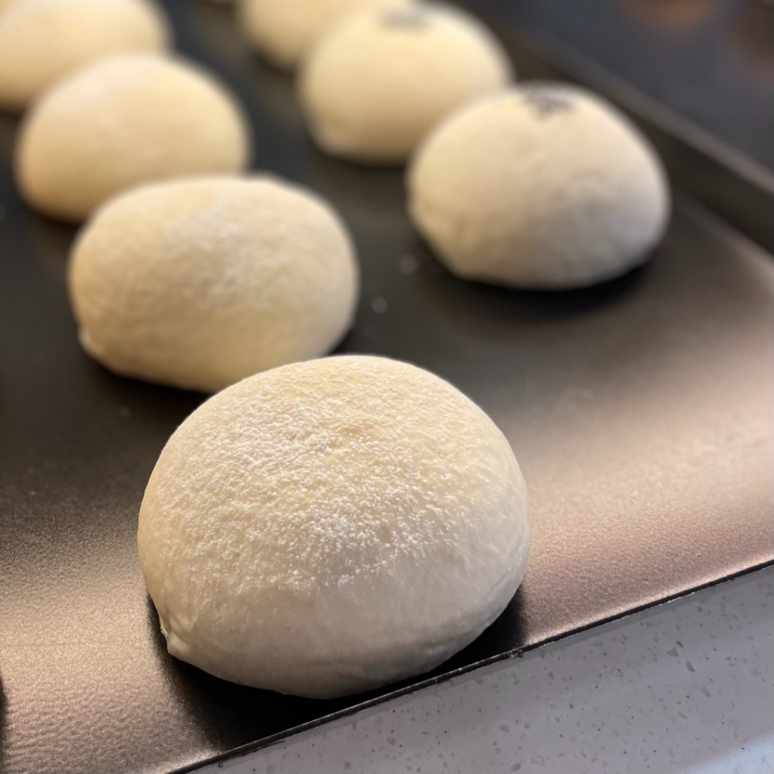 nypone-bakery-red-bean-mochi-buns