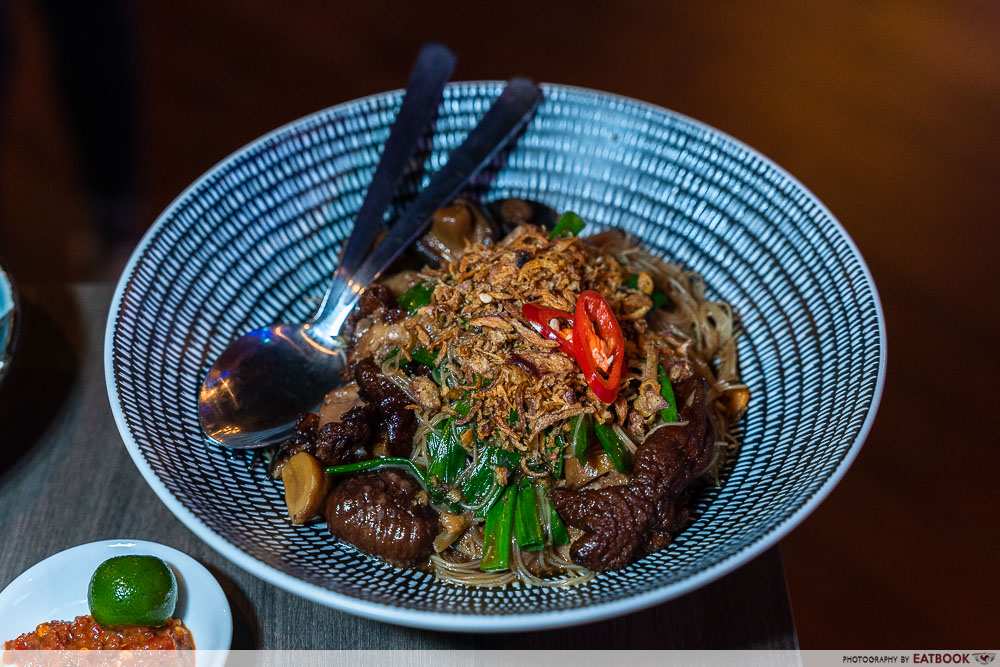 sui yi gastrobar pig trotter beehoon