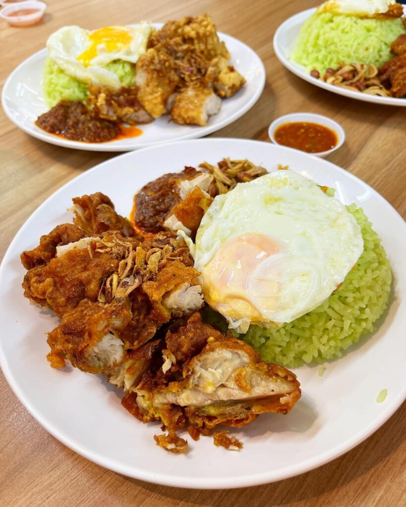 tuk tuk gai thai fried chicken flatlay