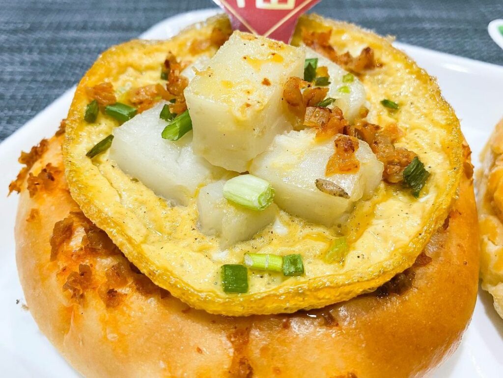 BreadTalk Has Mala Hotpot And Rabbit Buns For CNY | Eatbook.sg