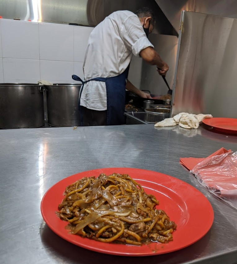 hai kee cha kuay teow- preparation shot