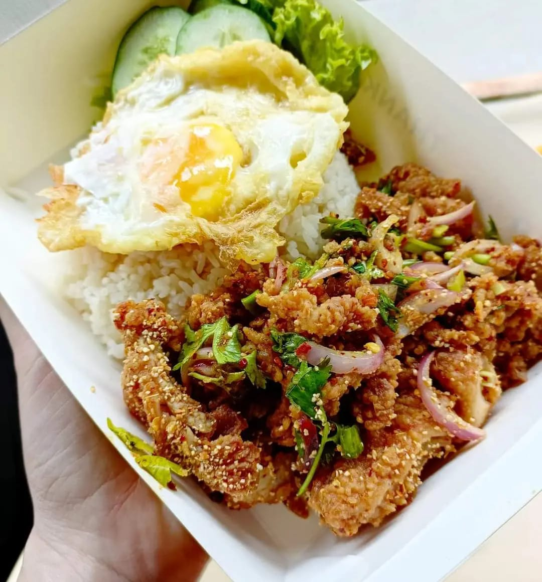 kai-siam-thai-spicy-chicken(lab)-with-rice