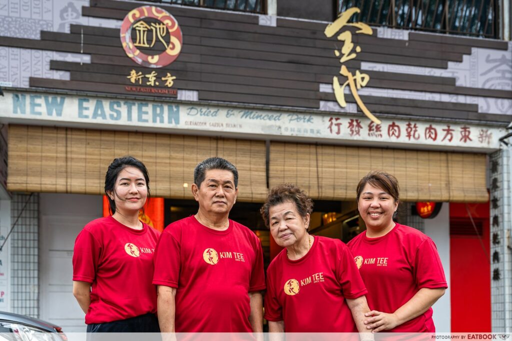 kim tee bak kwa group shot