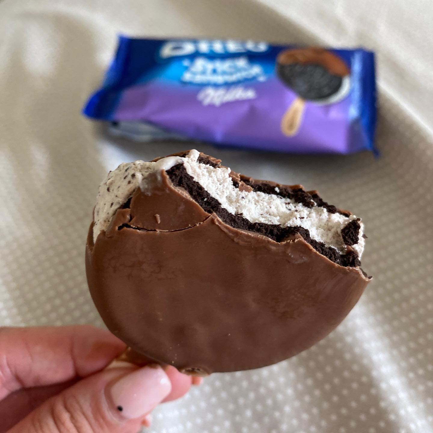 oreo x milka stick sandwich cross section