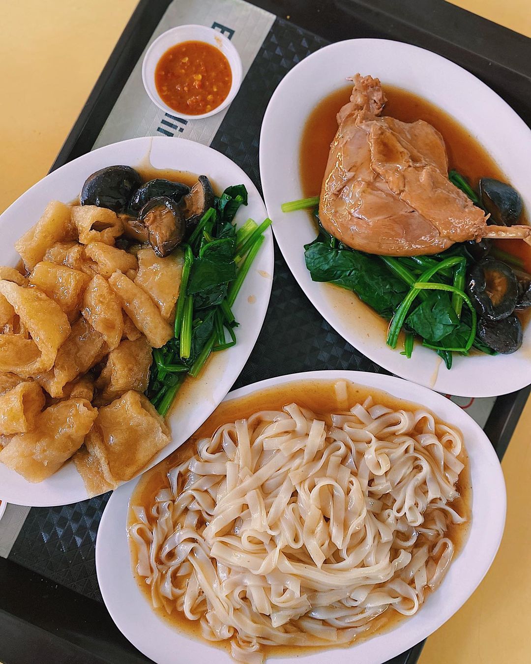 soh food stewed duck- duck and fish maw