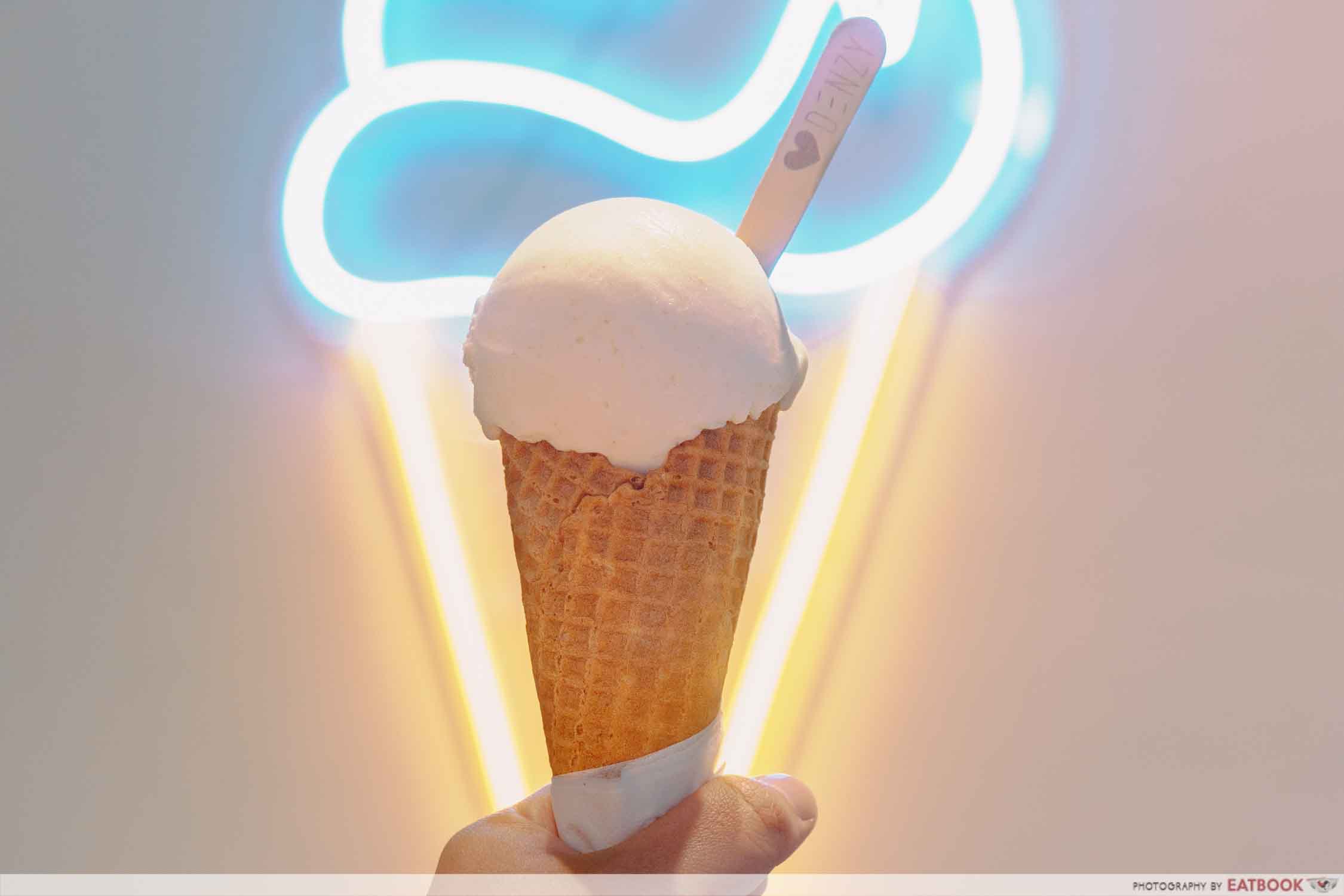 Denzy Gelato - ice cream cone