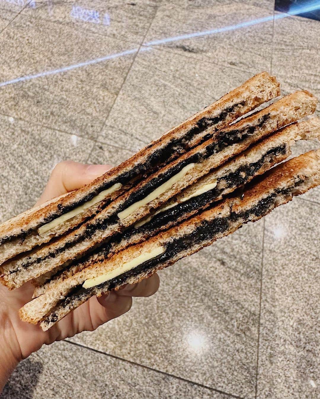 black-sesame-toast