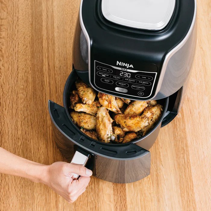 Oil Free Fryer 8 Preset Menu Manual Mode 1400W LED Touch Panel Air Fryer  4,2 Litre Capacity BPA Free Non-stick Basket Blue Color