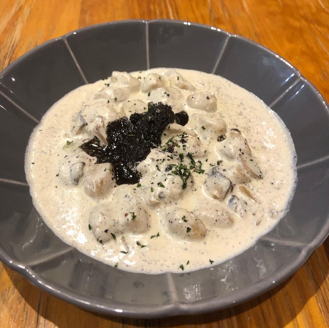 squisitio- truffle gnocchi