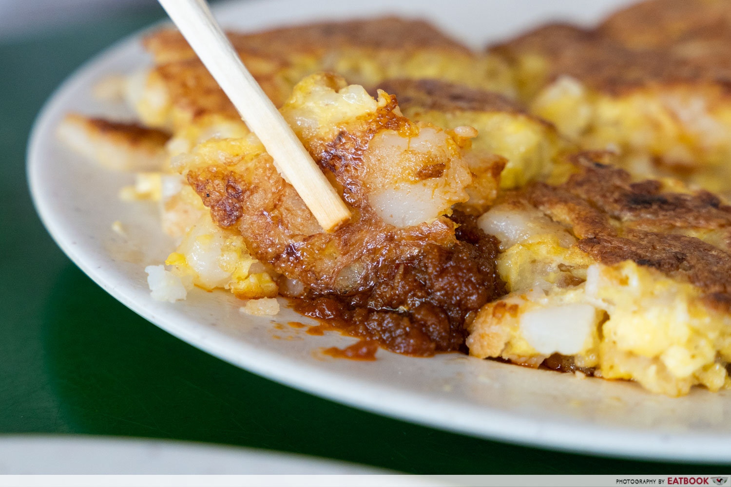 he zhong carrot cake- chilli dip