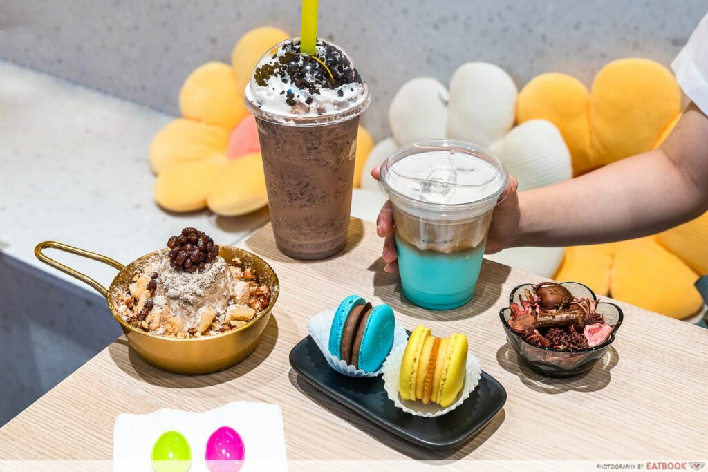 Get Korean Fat Macarons, Iberico Hokkien Mee And More At These New ...